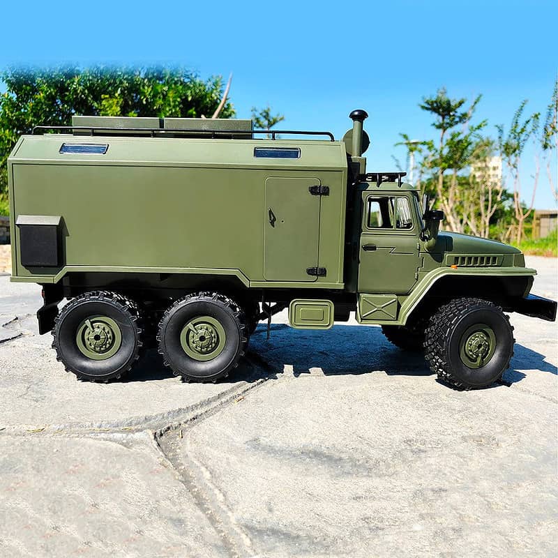 Camion Télécommandé Style Militaire – Image 2